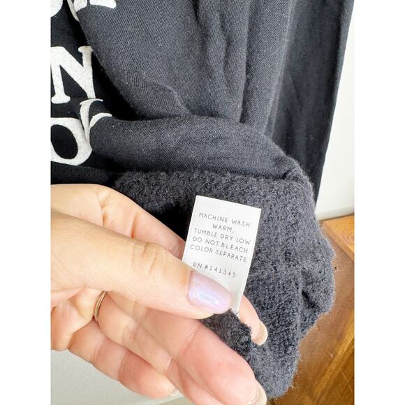 NWT Daydreamer LA Peace & Rock N Roll Black White Crew Neck Sweatshirt Small - Picture 4 of 5